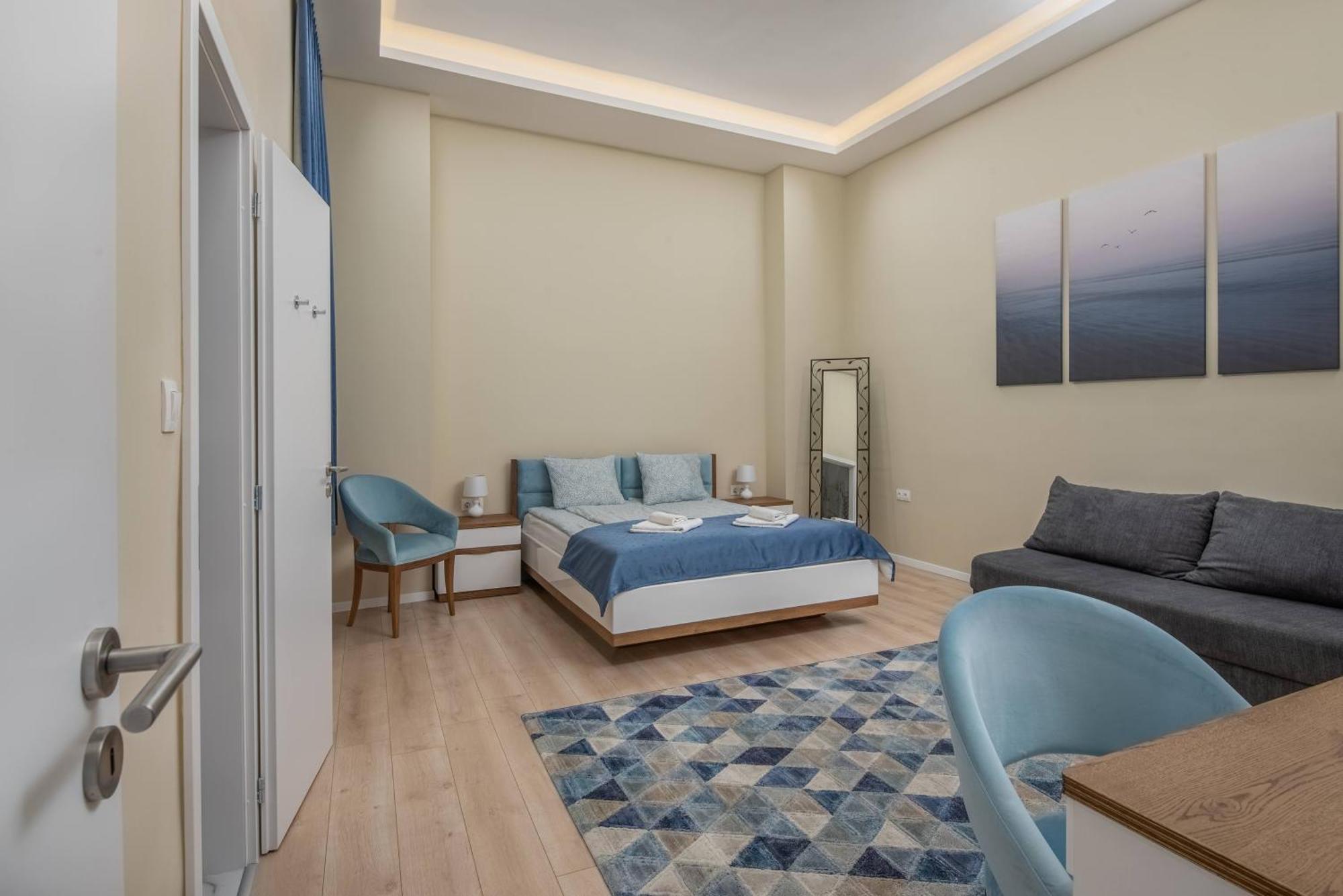 Apartment With 2 Bedrooms Near Gellert Thermal Bath ブダペスト エクステリア 写真