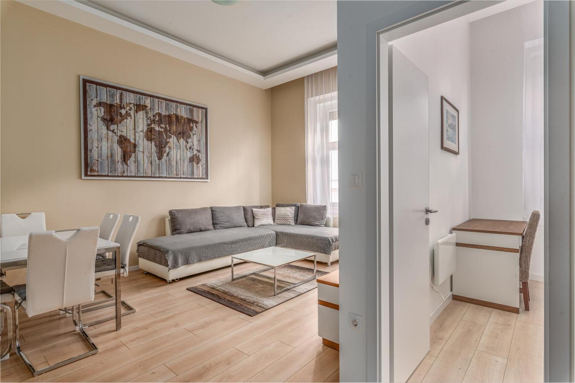 Apartment With 2 Bedrooms Near Gellert Thermal Bath ブダペスト エクステリア 写真